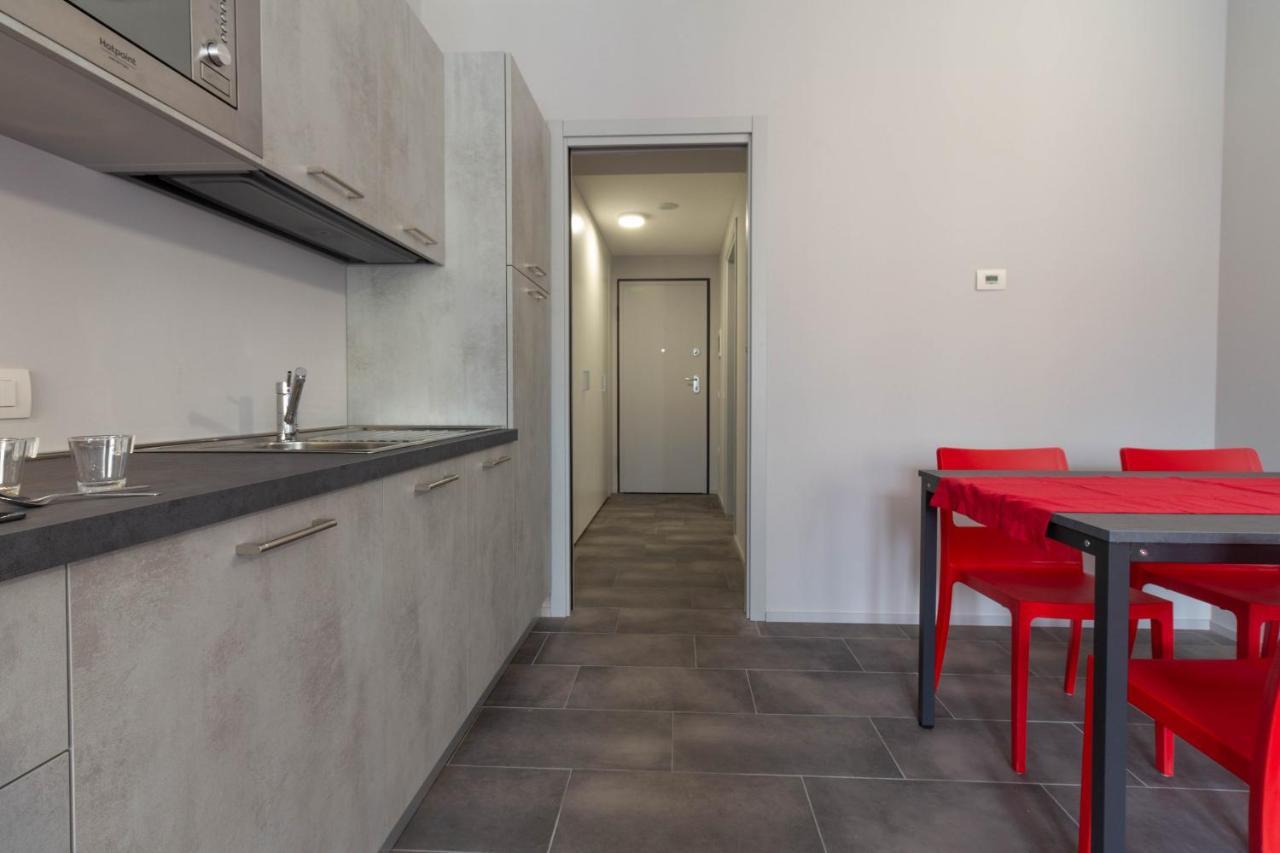 Appartamento Papavero - Affitti Brevi Italia Lecco Bagian luar foto